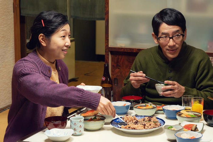 安藤サクラ、野間口徹「ホットスポット」(C)日本テレビ