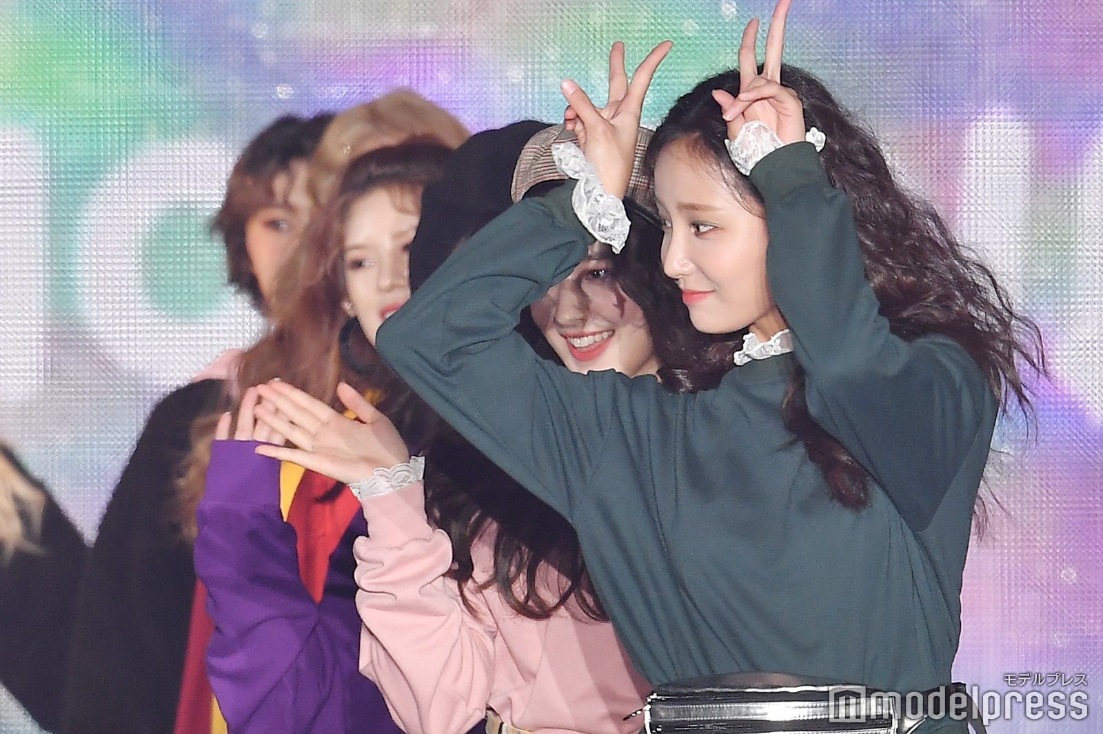 MOMOLAND（C）モデルプレス