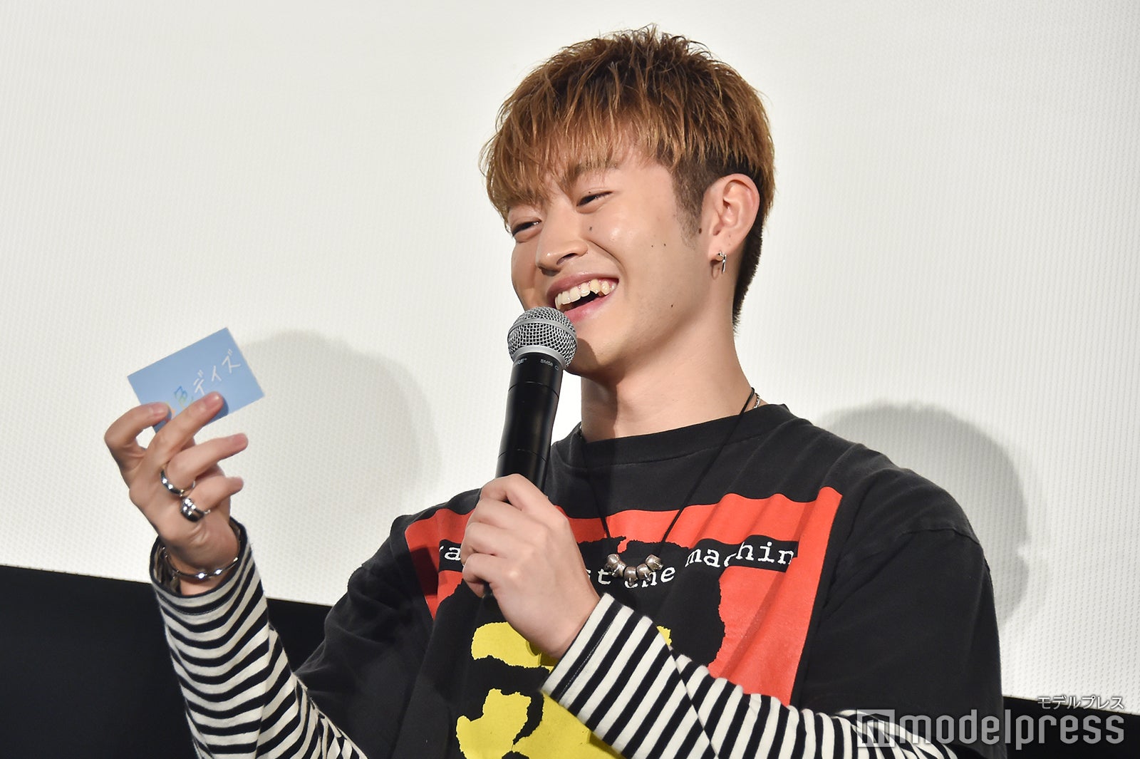 佐野玲於（C）モデルプレス