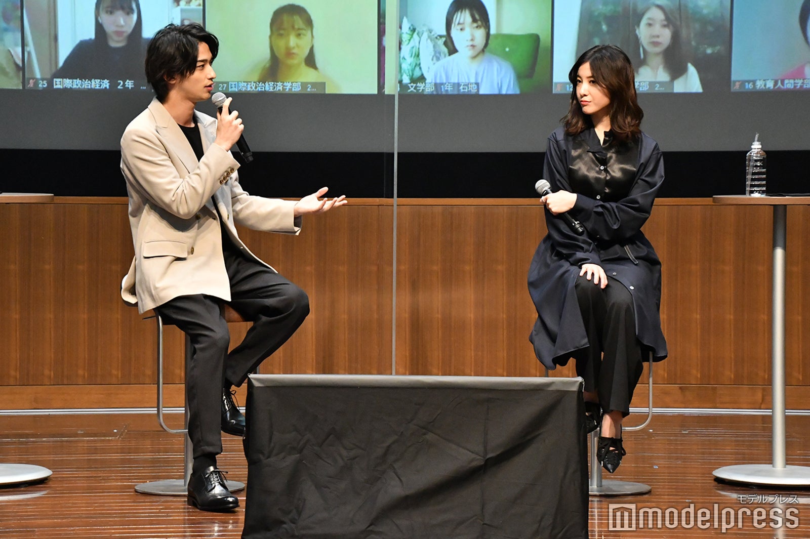 横浜流星、吉高由里子 （C）モデルプレス