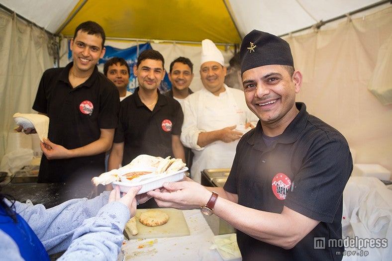 国内外のカレーを味わえる／画像提供：神田カレー街活性化委員会