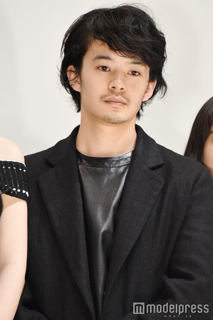 池松壮亮(C)モデルプレス