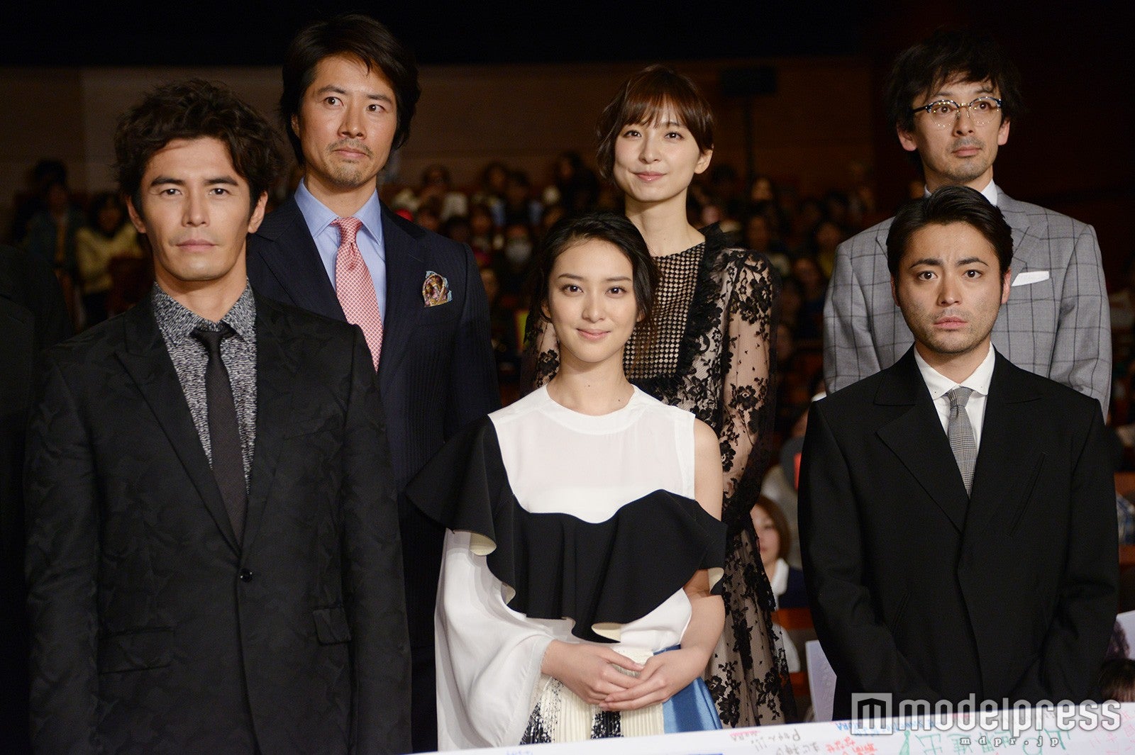 映画『テラフォーマーズ』ジャパンプレミア／（前列左から）伊藤英明、武井咲、山田孝之（後列左から）ケイン・コスギ、篠田麻里子、滝藤賢一（C）モデルプレス