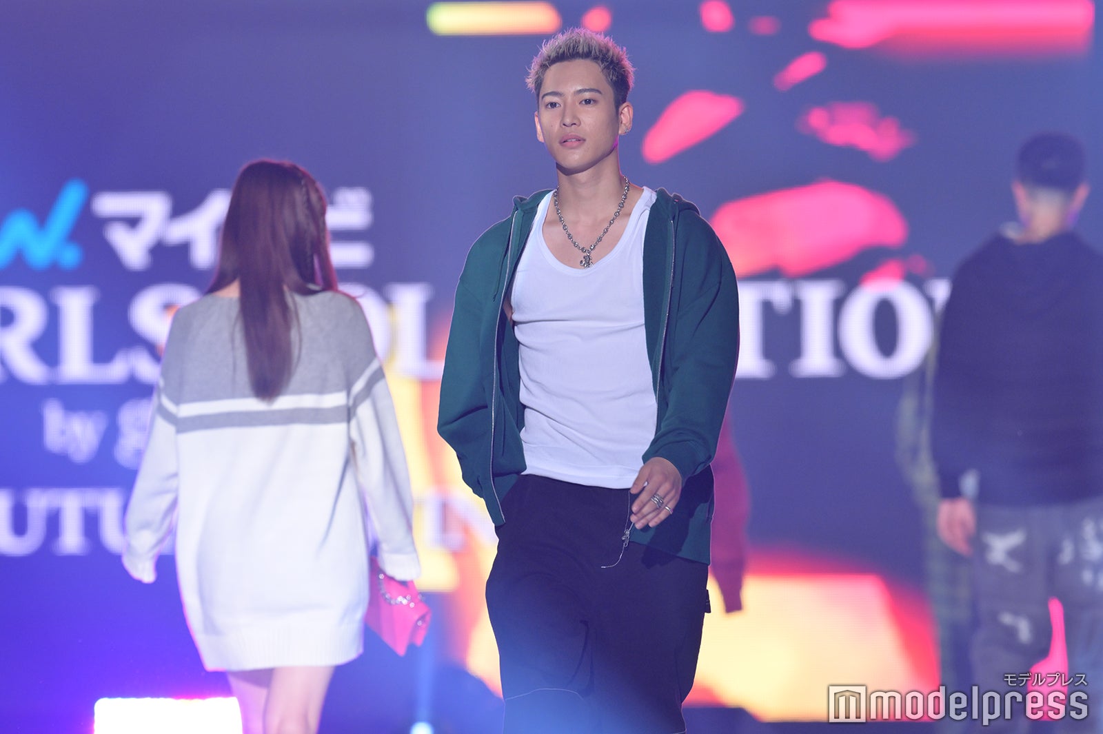 （C）モデルプレス