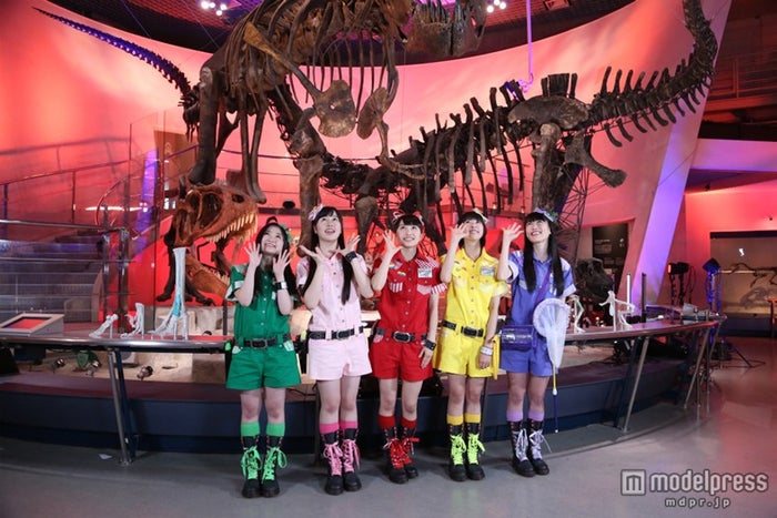 ももクロ メンバー1人が仲間はずれに お楽しみは1人1回 モデルプレス ももクロ メンバー1人が仲間はずれに お楽しみは1人1回 モデルプレス