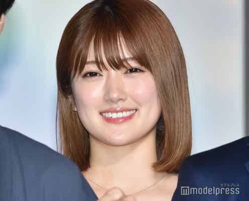 樋口日奈、大胆ミニスカで美脚披露「脚がソワソワ」衝撃告白も<月読くんの禁断お夜食>
