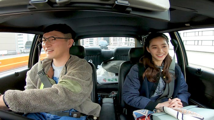 馬場裕之、新木優子(C)フジテレビ