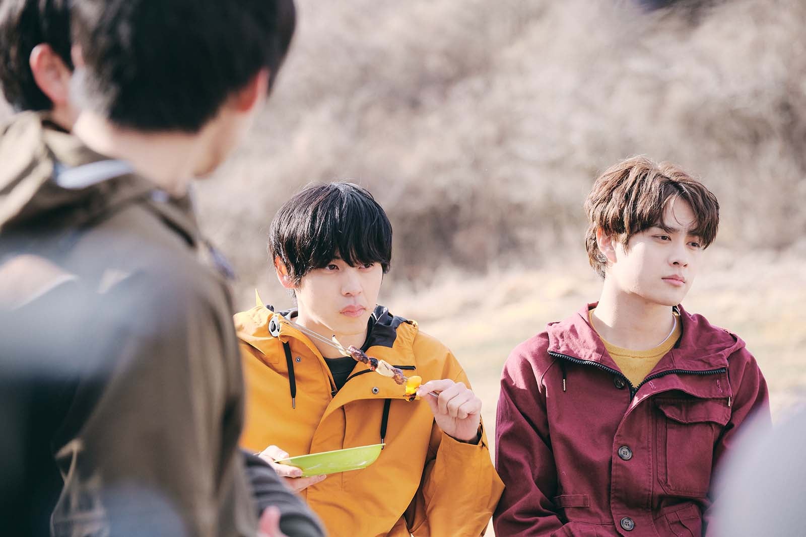 鈴木志遠、橋本裕太「恋愛ドラマな恋がしたい～Kiss me like a princess～」（C）AbemaTV, Inc.