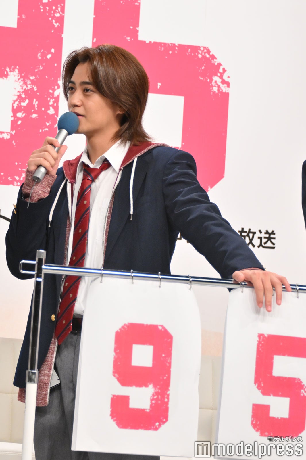 95個よりもっと言えたとドヤ顔を浮かべた高橋海人（C）モデルプレス