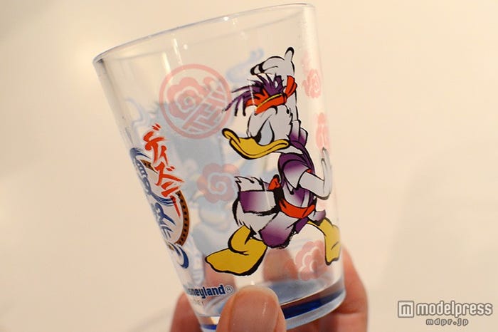 スーベニアカップのデザイン