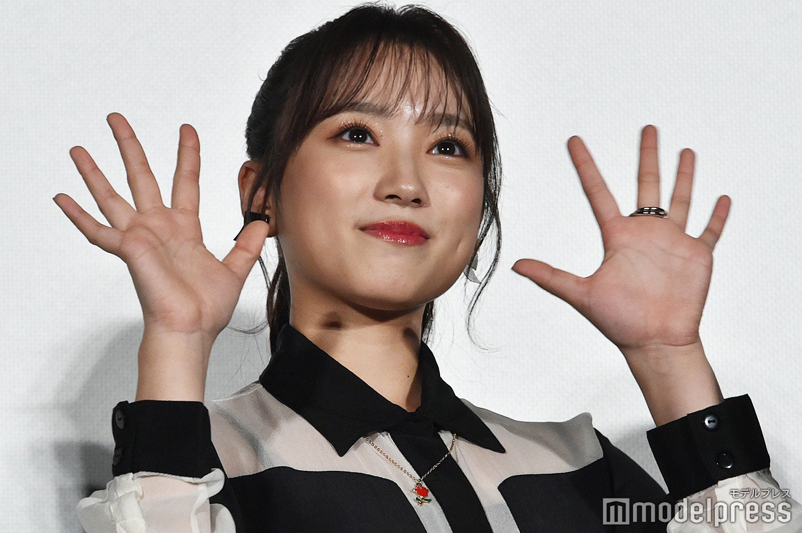 矢吹奈子（C）モデルプレス