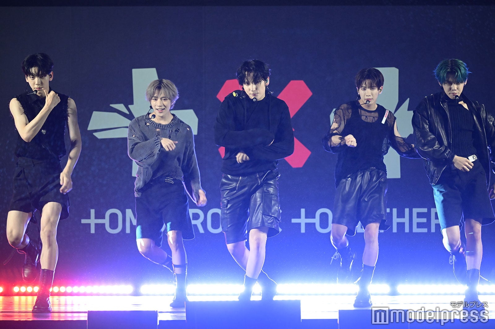 TOMORROW X TOGETHER（C）モデルプレス