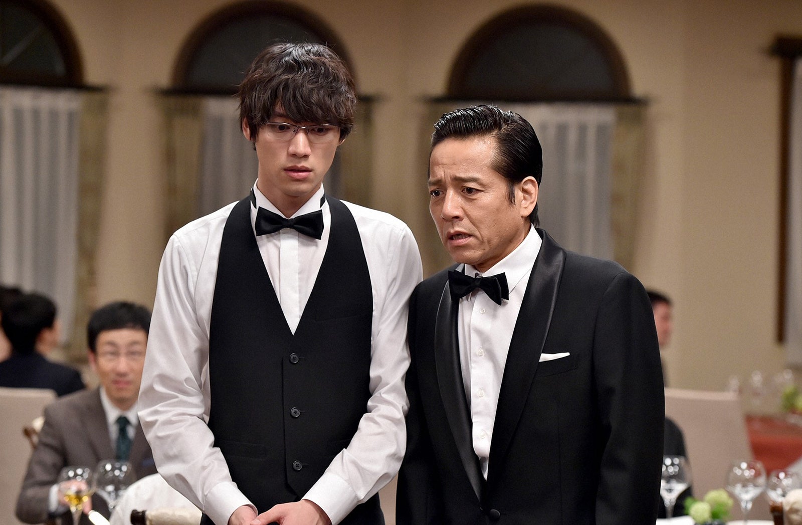 福士蒼汰、勝村政信／「Heaven？～ご苦楽レストラン～」第6話より（C）TBS