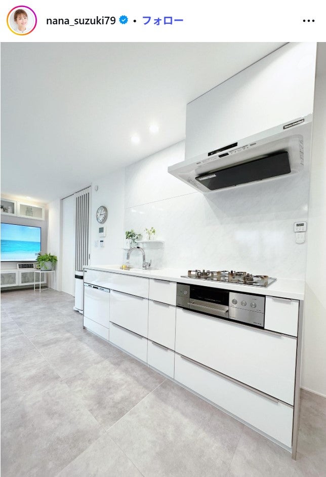 鈴木奈々 Instagramより
