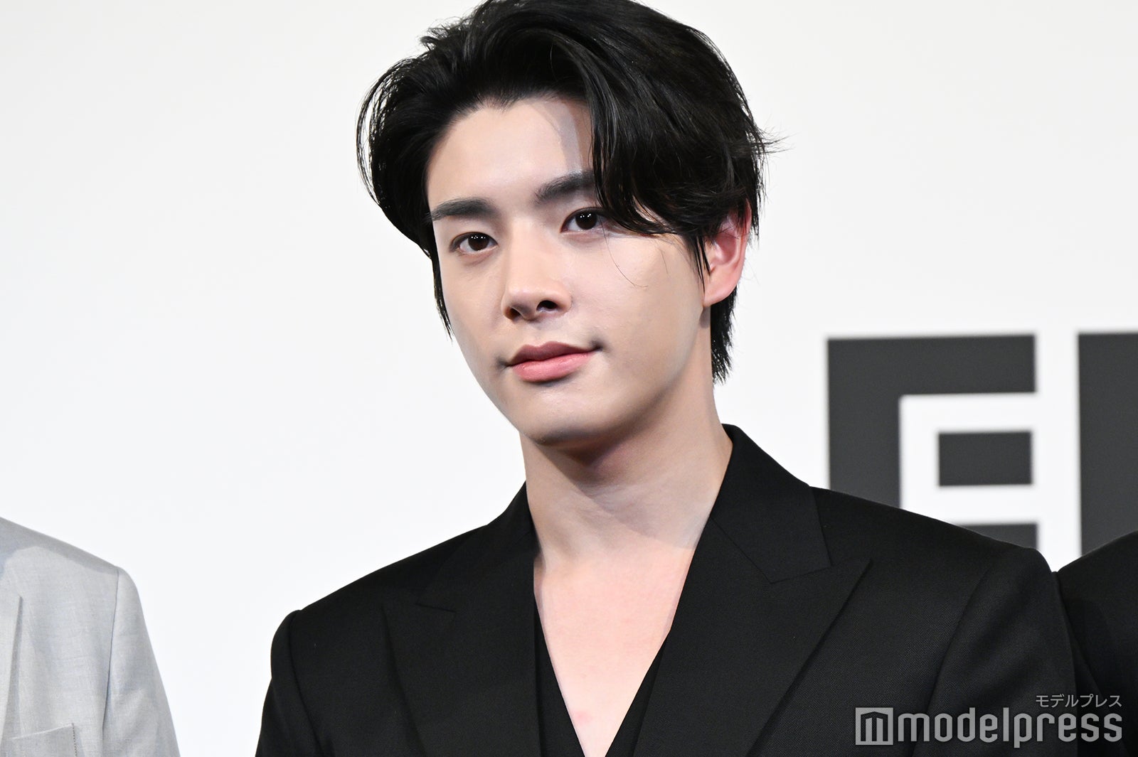 JAKE（ジェイク）（C）モデルプレス