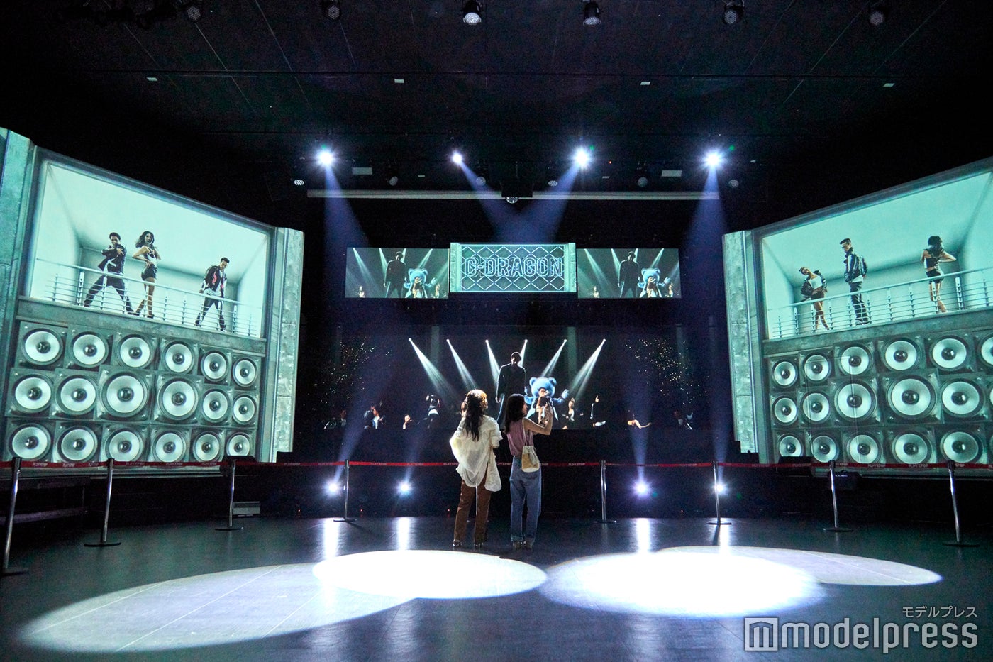 最先端技術の凄さに驚きっぱなし！G-DRAGON（BIGBANG）のホログラムコンサート（C）モデルプレス