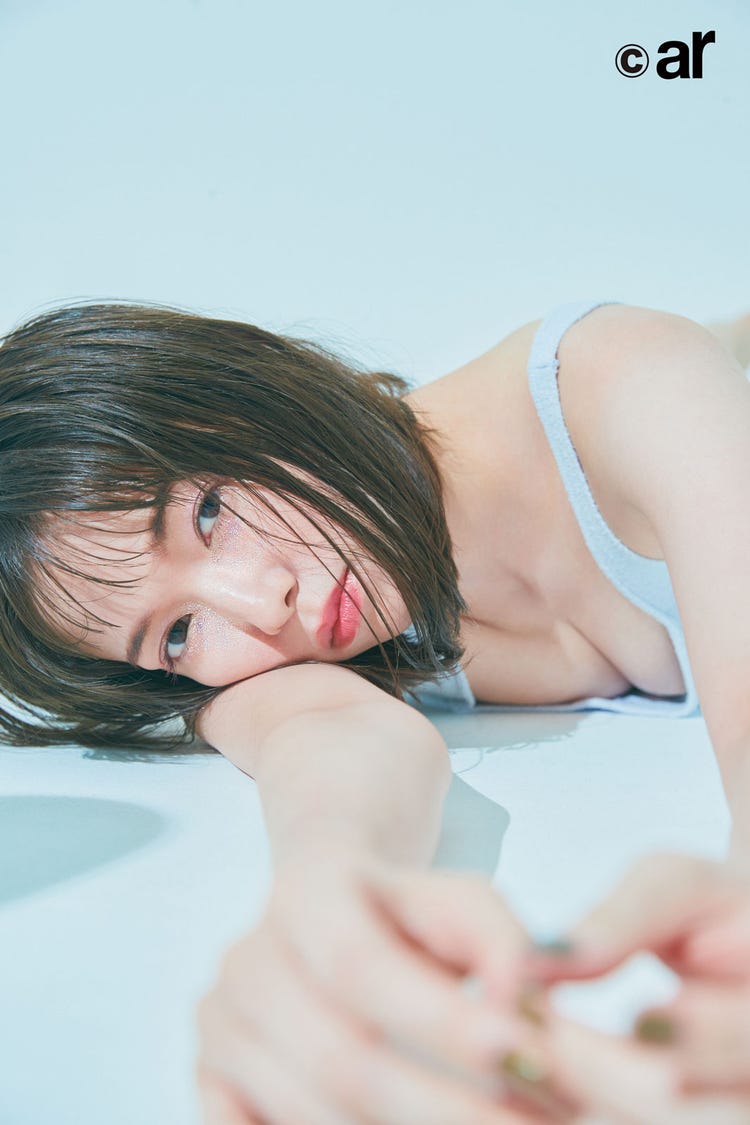主婦下着姿でかパン 画像4/8) 宮脇咲良、タンクトップ×ショーパン姿が尊い「髪の毛を染めた」ar仕様のヘア披露 - モデルプレス