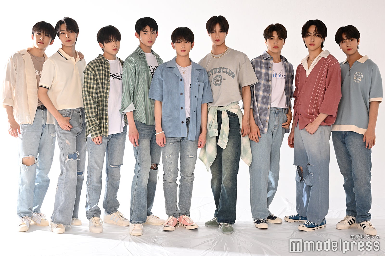 &TEAM／（左から）FUMA、EJ、YUMA、JO、HARUA、K、MAKI、NICHOLS、TAKI（C）モデルプレス