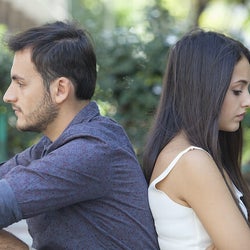 結婚前提のお付き合いのはずなのに まさかの破局 婚約とは違うの モデルプレス