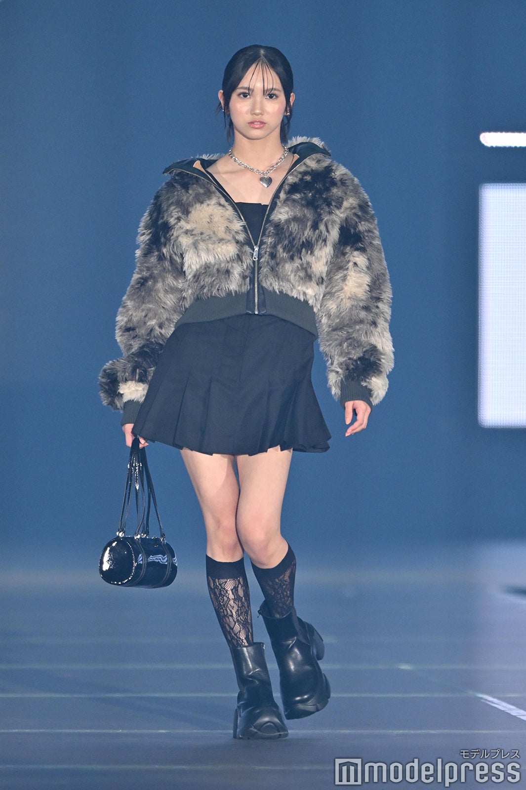 （C）モデルプレス