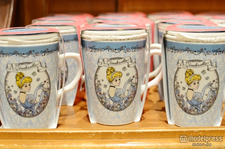 キャップ付きマグ