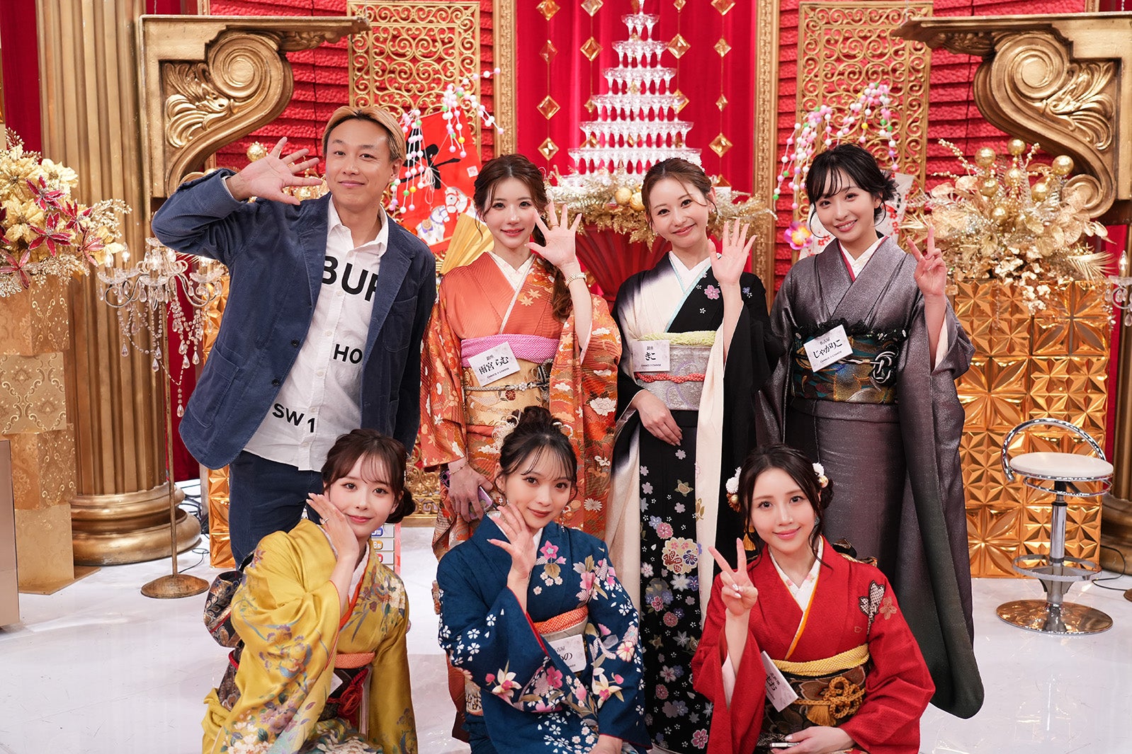 （上段左から時計回りに）お見送り芸人しんいち、雨宮らむ、きこ、じゃがりこ、麻央、ゆめの、なの（提供写真）