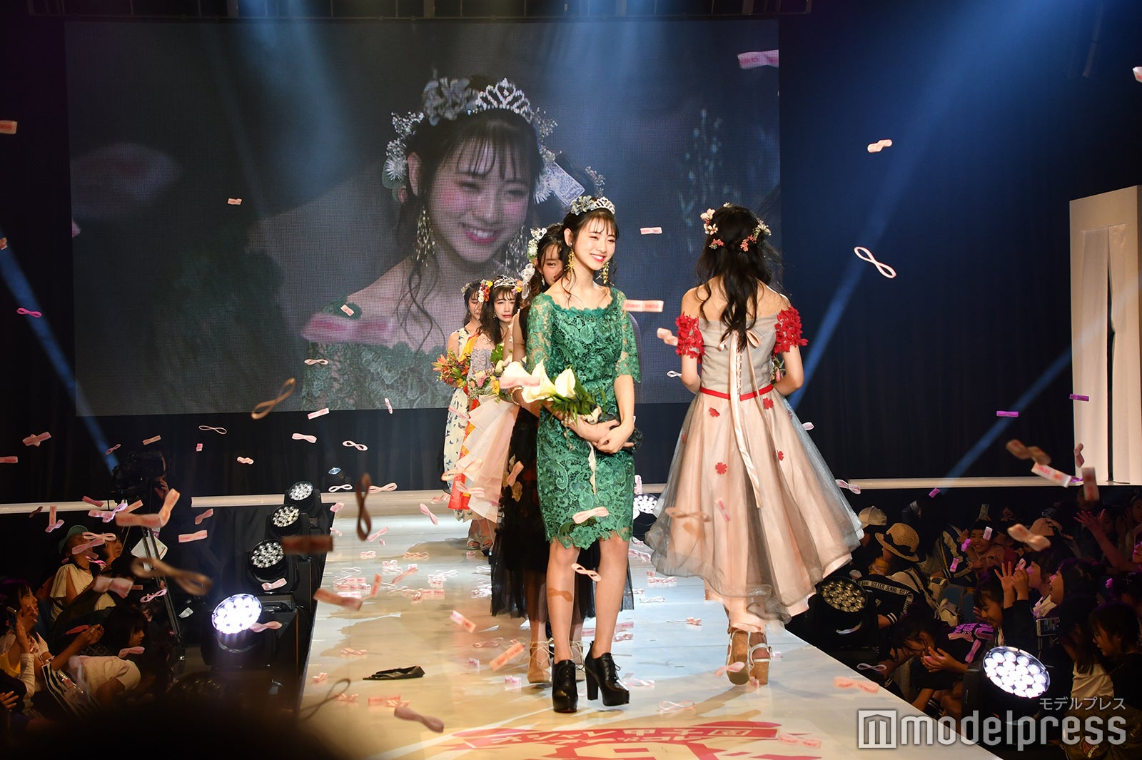 卒業式の様子 （C）モデルプレス