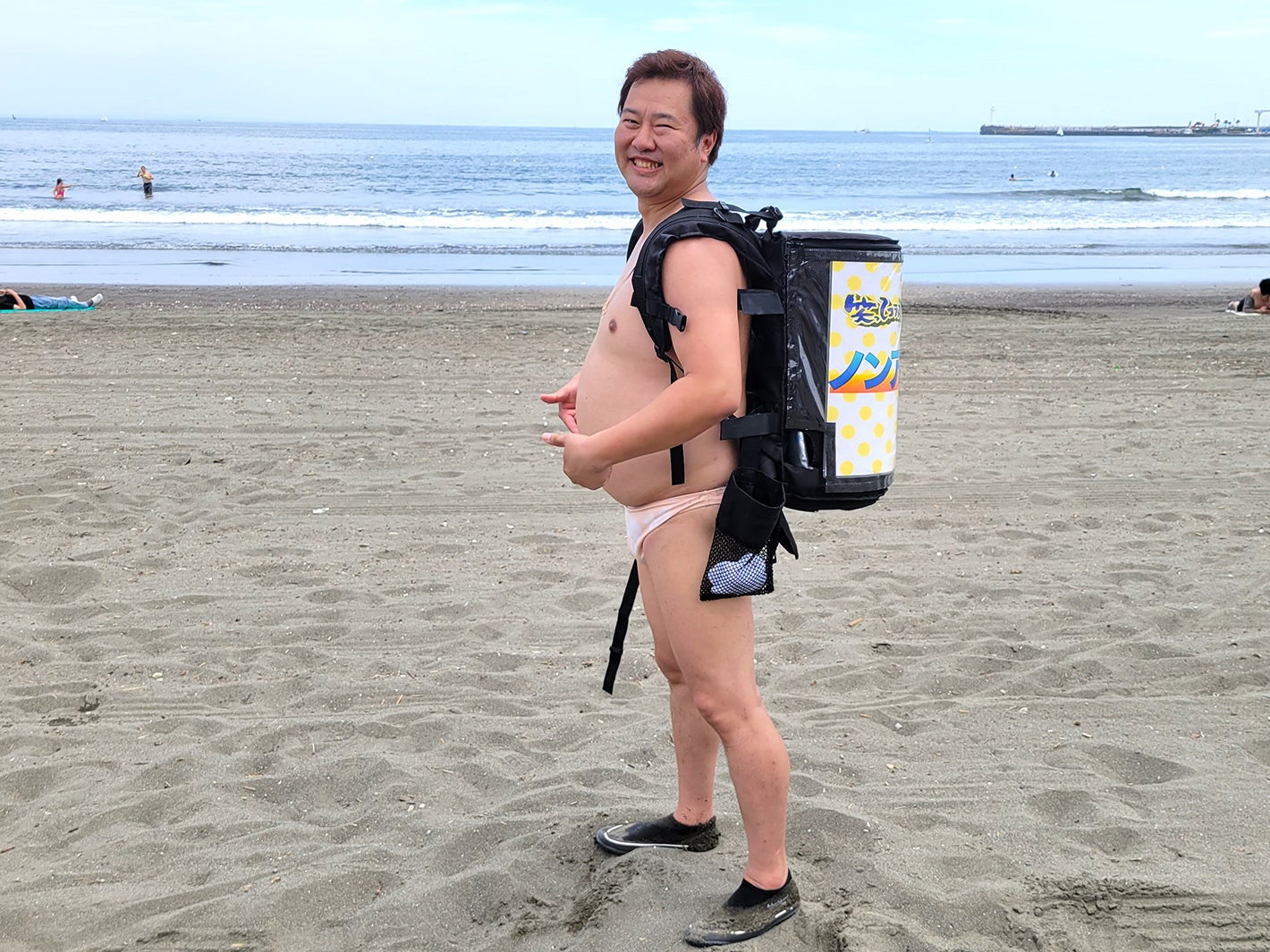 とにかく明るい安村（C）日本テレビ