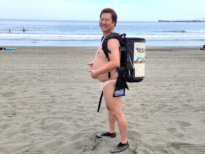 とにかく明るい安村(C)日本テレビ