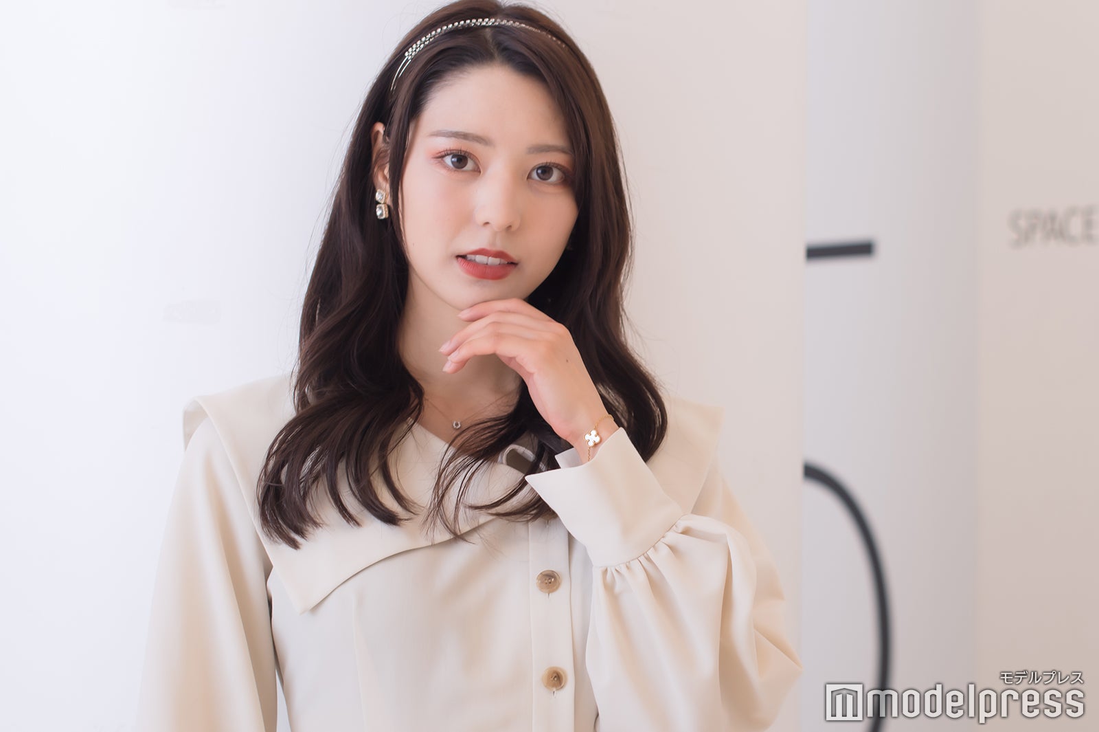 酒巻茉侑さん（C）モデルプレス