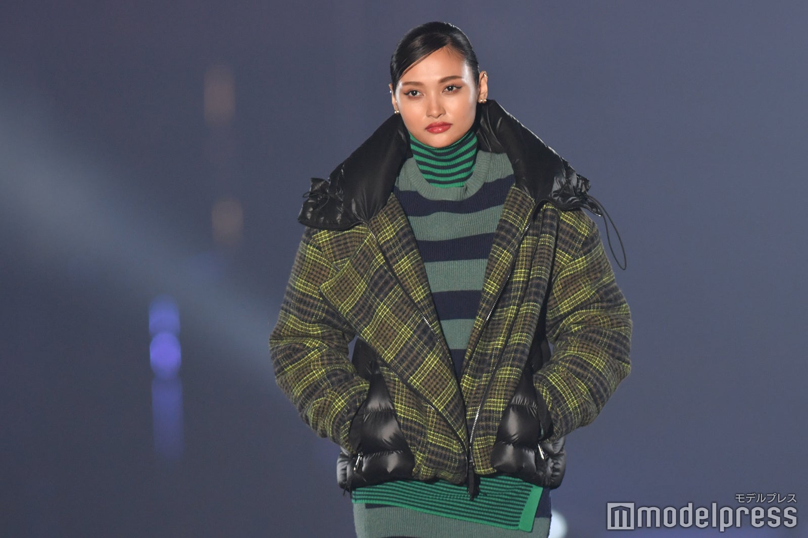 （C）モデルプレス