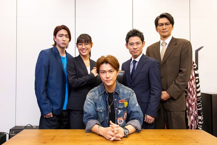 (左から)稲葉友、瀧本美織、勝地涼、伊藤淳史、丸山智己/『破天荒フェニックス』より(C)テレビ朝日