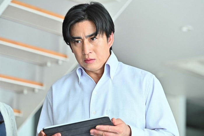 松本幸四郎 「マイファミリー」第8話より(C)TBS