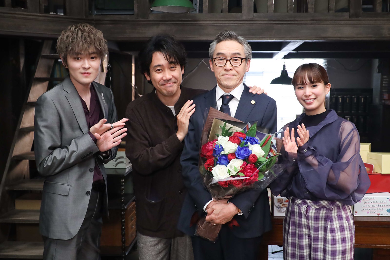 （左から）望月歩、大泉洋、浅野和之、関水渚 （C）フジテレビ