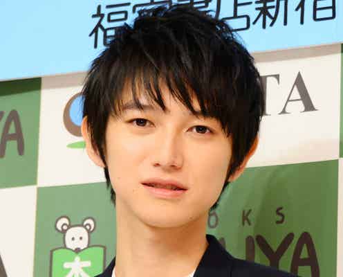 本郷奏多“思い出の地”で成長実感「部屋の片隅にゆるーく置いて」