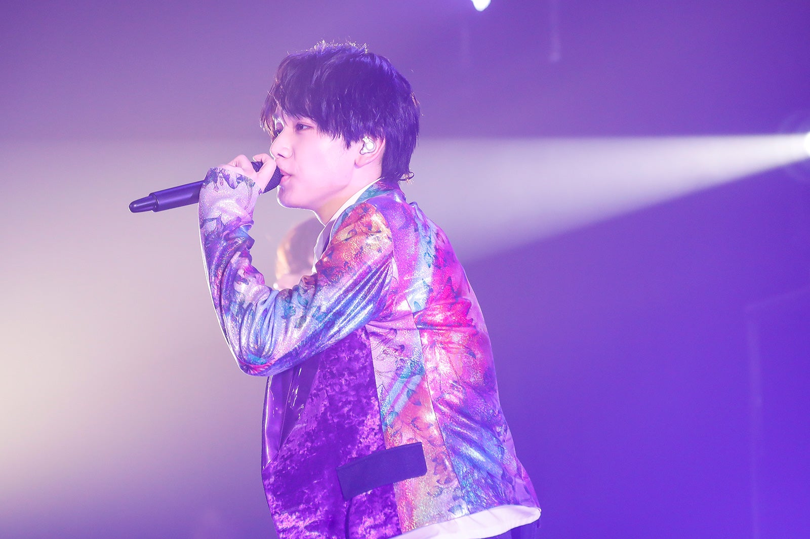 M!LK『7人7色～Winding Road～』（C）笹森健一、小坂茂雄