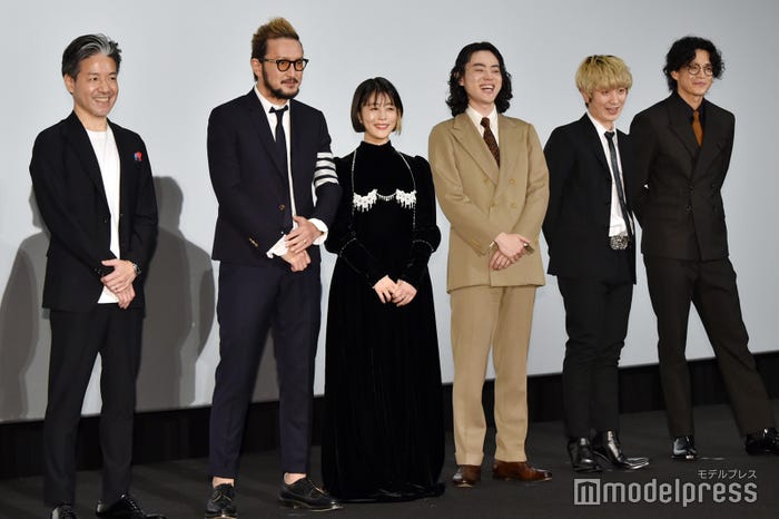 永井聡監督、中村獅童、高畑充希、菅田将暉、Fukase、小栗旬(C)モデルプレス