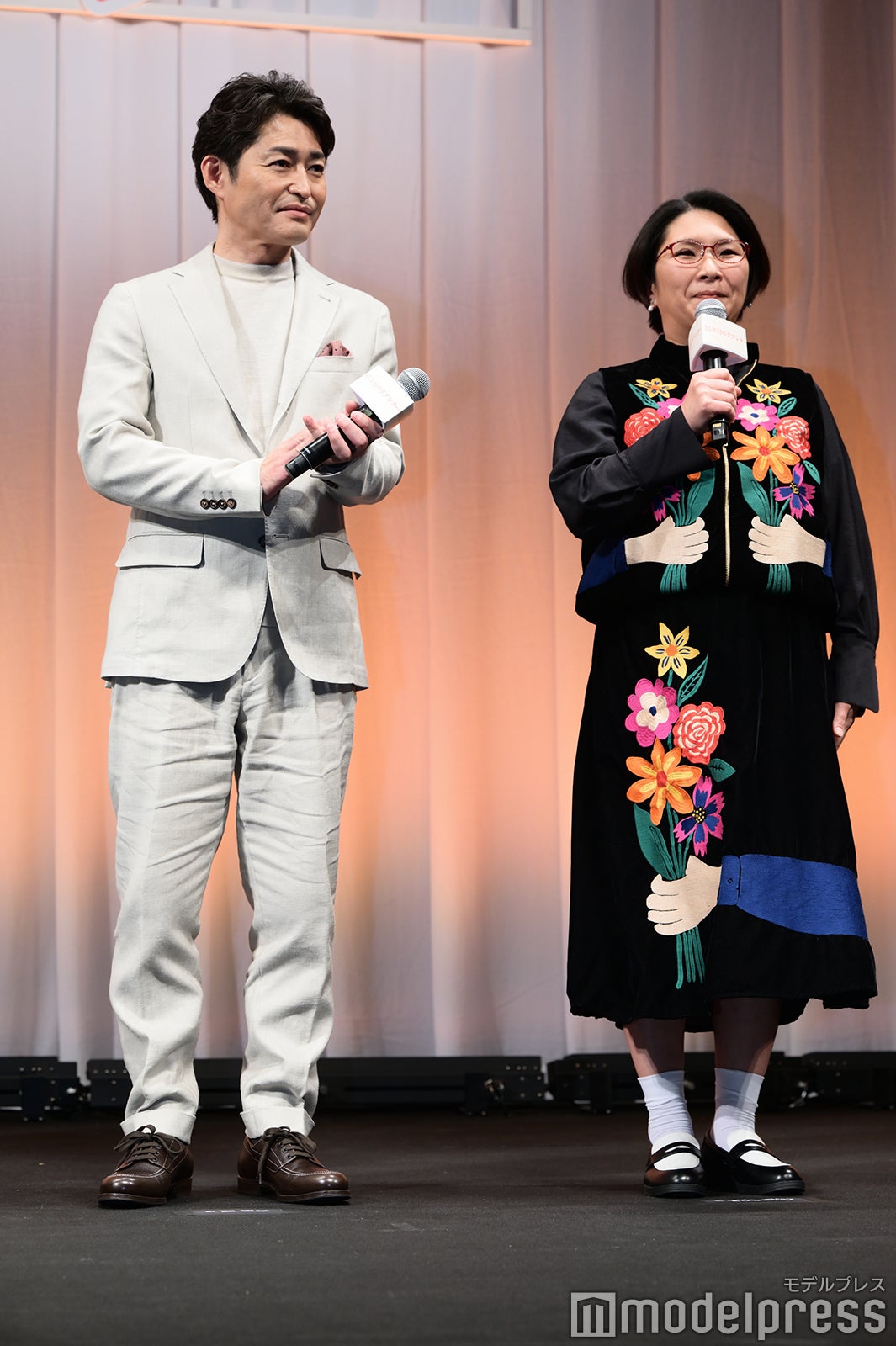 安田顕、くわばたりえ（C）モデルプレス