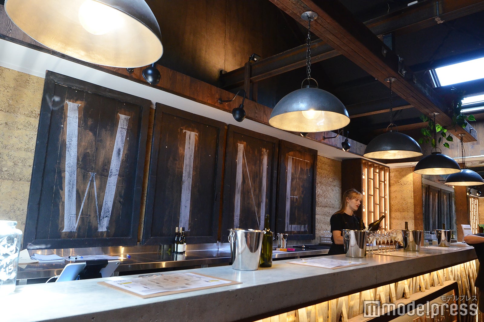 （C）モデルプレス