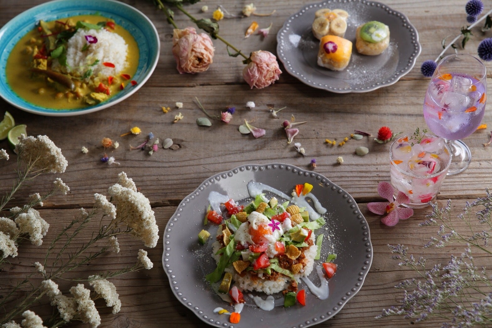 日本初のドライフラワーカフェ バー Hanabar 誕生 味覚と視覚で花を味わうフォトジェニック空間 女子旅プレス