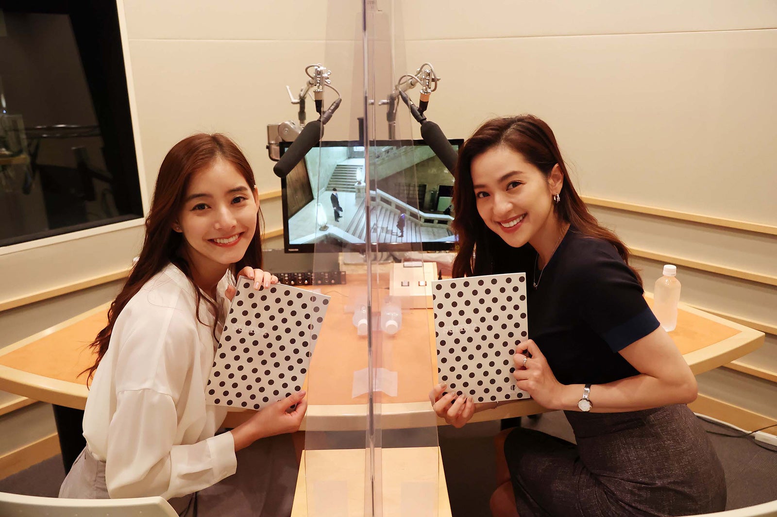 新木優子＆中村アン、副音声でウラ話＆ガールズトーク「ディープな部分が垣間見える」＜SUITS／スーツ2＞