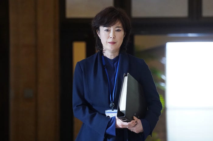 寺島しのぶ/「競争の番人」第1話より(C)フジテレビ