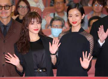 石原さとみ「ママ友」の意外な共演者 現場で子育て論「ずっとお子さんの話をして」