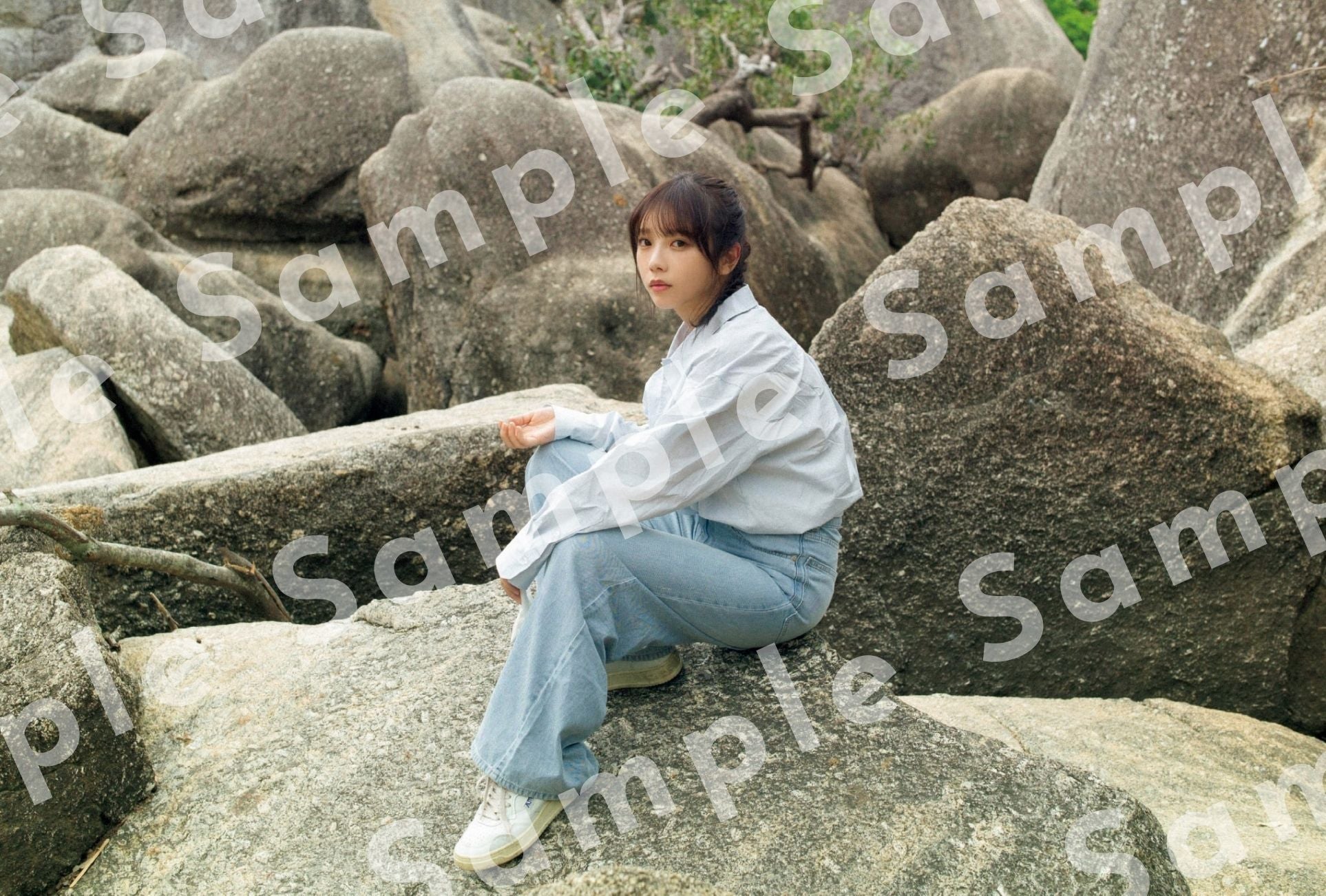 与田祐希3rd写真集「ヨーダ」HMV＆BOOKS 
（HMV＆BOOKS SHIBUYAとHMV＆BOOKS HAKATAは除く）ポストカード／撮影・細居幸次郎