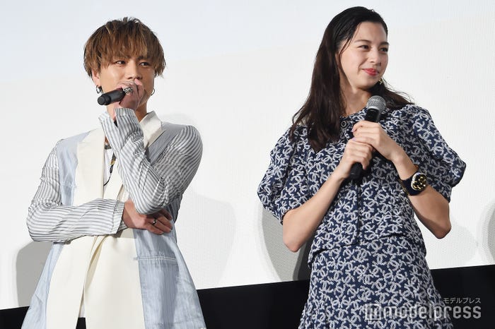 登坂広臣、中条あやみ (C)モデルプレス