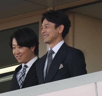妻夫木聡が有馬記念を生観戦 TBS系人気ドラマ「ザ・ロイヤルファミリー」で主役演じる