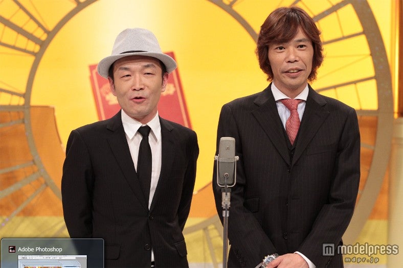 「同窓会名簿」で漫才を披露するティーアップ（Ｃ）ＮＨＫ