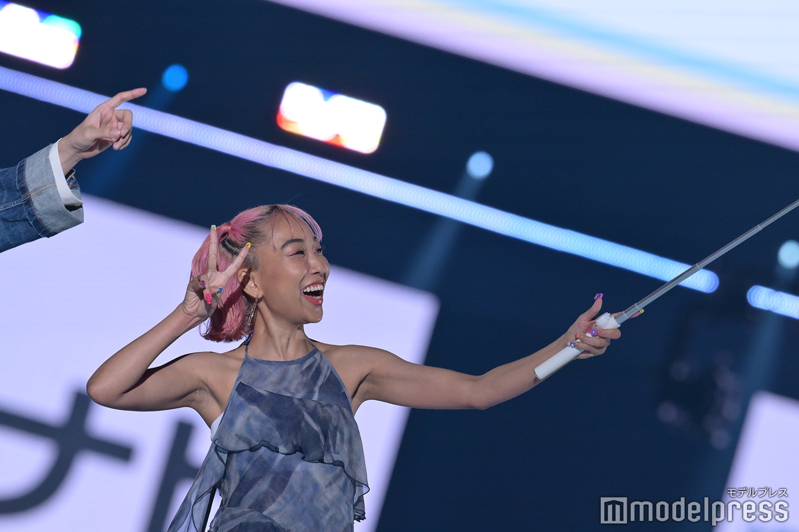 「ユニコーンに乗って」コラボステージの様子（C）モデルプレス