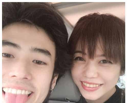 Chara、息子・佐藤緋美との2ショットが「カップルみたい」と話題