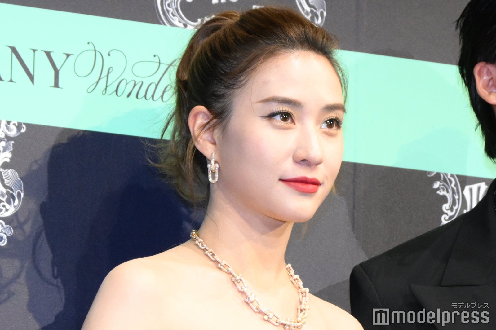 （C）モデルプレス